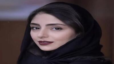 خبر روز | پیانو زدن جذاب هستی مهدوی با استایل شیک و خاص | گلی شی