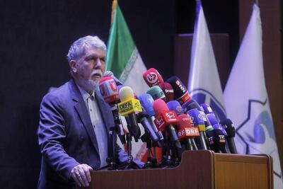 رسانه منتقد داخلی داشته باشیم بهتر از این است که BBC علیه ما صحبت کند