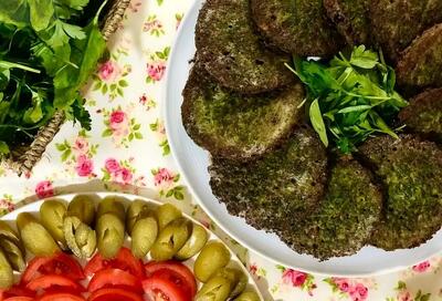 کوکو برگ سیر؛ غذایی ارزان در عین حال رویایی