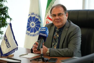 صنایع در مرز فروپاشی