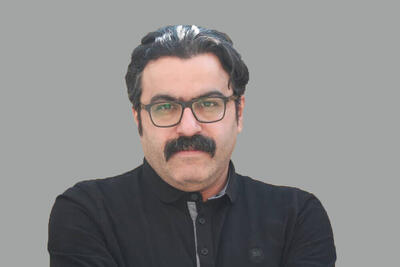 مردی گمشده در کلمات، زنی با جنینی خاکستر شده؛ بازیابی خود «روی خط صفر»