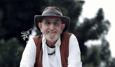 قابی عاشقانه؛ بوسه فرهاد آئیش بر دستان همسرش!