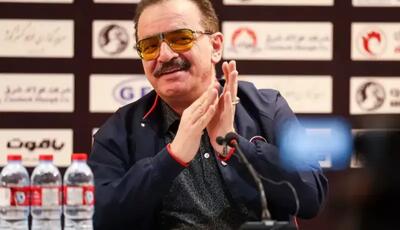 زنوزی: هیچ‌کس از تراکتور جدا نمی‌شود!