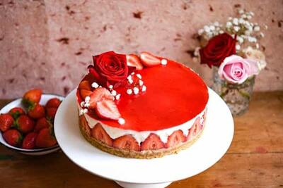 چیز کیک توت فرنگی، برای تویی که مزه‌ها رو با قلبت حس می کنی