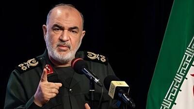 ارتش و سپاه حصار مستحکم ایران اسلامی هستند
