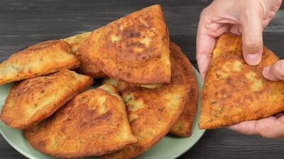 اگه سیب زمینی داری این پیراشکی های خوشمزه رو درست کن!