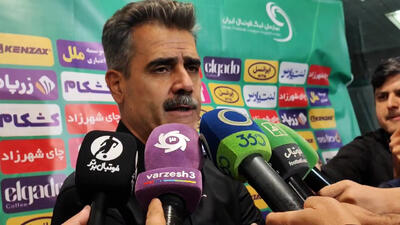 پاسخ نبی به شایعه حضور جادوگر در دستگردی - پارس فوتبال