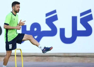 قهرمان سابق لیگ برتر علیه استقلال (عکس) - پارس فوتبال