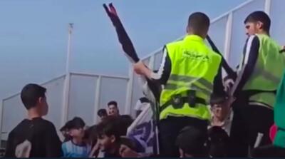 ماجرای جمع کردن پرچم فلسطین در ورزشگاه سیرجان چه بود؟ - پارس فوتبال