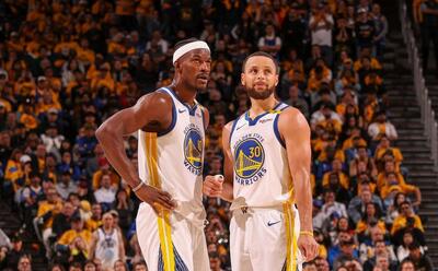 بسکتبال NBA | آتش‌بازی کری و باتلر؛ نباید می‌گذاشتید پای این دو به پلی آف برسد! - پارس فوتبال