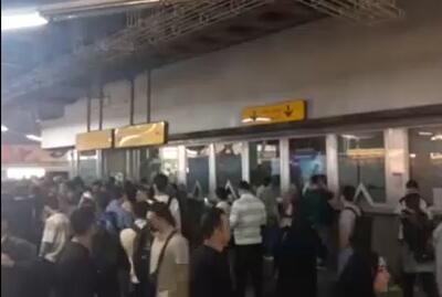 ببینید| اختلال بی‌سابقه در متروی تهران! | رویداد24