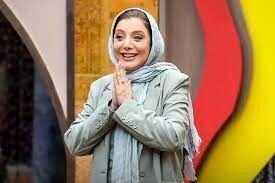 عکس زیرخاکی از دوران خردسالی رویا میرعلمی بازیگر جوکر در آغوش مادرش + عکس
