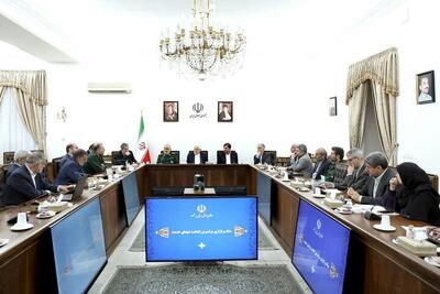 عارف: شخصیت گرانقدر شهدای خدمت برای نسل جوان تبیین شود