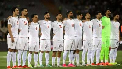 بازی ایران - کره شمالی با حضور تماشاگران زن در مشهد