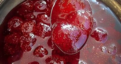 طرز تهیه توت فرنگی پلو خوشمزه و ساده