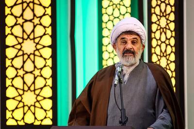 تبدیل بقاع متبرکه به قطب فرهنگی مأموریتی با رویکرد قرآنی و اجتماعی است