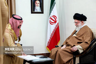 «خالد بن سلمان»: پیام کتبی پادشاه عربستان را به رهبر ایران تحویل دادم