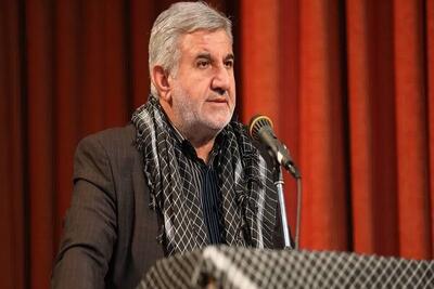دانشگاهیان در آگاه‌سازی جامعه نسبت به تحولات جهانی نقش آفرینند