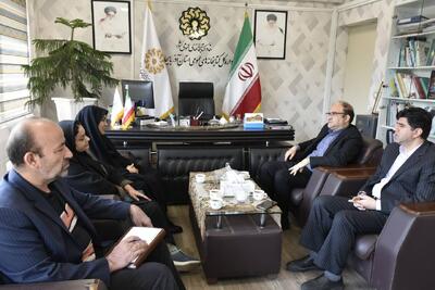 تقدیر رئیس مرکز بهداشت آذربایجان شرقی از مدیرکل کتابخانه های عمومی