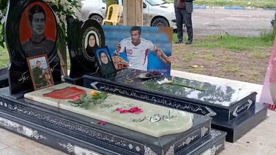مراسم گرامیداشت سالروز درگذشت مهرداد اولادی - پارس فوتبال