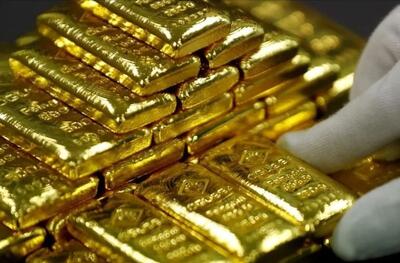 پیش بینی قیمت طلا و سکه فردا جمعه ۲۹ فروردین ۱۴۰۴ | فردا طلا سقوط آزاد می کند؟