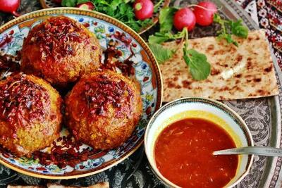 آشپزی حرفه ای؛ طرز تهیه کوفته تبریزی / با رعایت این نکات دیگه نگران وا رفتنش نباشید