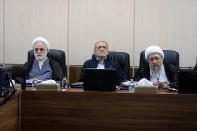 فعلاً FATF در مجمع تشخیص قابل بررسی نیست