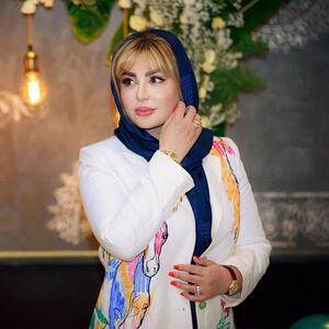 نیوشا ضیغمی در کنار همسرش/ عکس