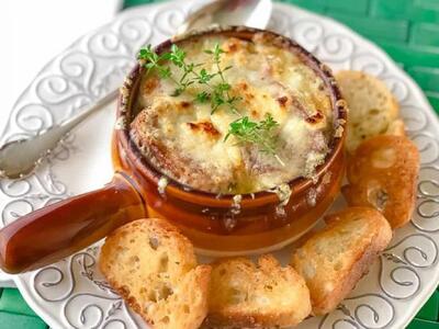 طرز تهیه سوپ پیاز ضد حساسیت