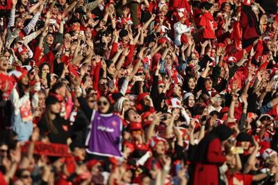 اتفاق جالب روی سکوها: بانوان پرسپولیسی به نتیجه کاری نداشتند!