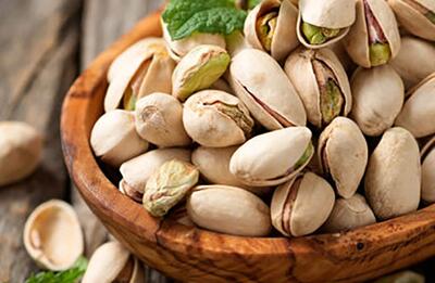 با رژیم لاغری  پسته  یک شبه وزنت رو نصف کن