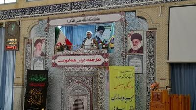 مسئولان ما نباید کشور را به مذاکرات گره بزنند
