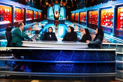 اسرائیل به جای استقلال؛ اشتباه عجیب پیمان یوسفی در گفتگو با ناهید کیانی و ساره جوانمردی - پارس فوتبال