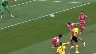 گل به‌خودی گولسیانی؛ گل دوم سپاهان به پرسپولیس - پارس فوتبال