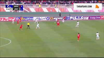 گل دوم و زیبای دوماگوی دروژدک به ملوان (تراکتور 3-0 ملوان) - پارس فوتبال
