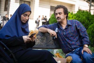 سارا و نیکا از دو برادر خوشتیپ خود رونمایی کردند