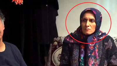 جمیله پایتخت به تماشای تئاتری از رویا جاوید نیا نشست! - سبک ایده آل