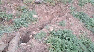 رانش زمین در یک روستای بجنورد/ خانه‌ها در معرض تخریب+تصاویر