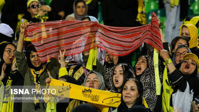 پرسپولیس ۰- سپاهان ۲: جام از تهران خارج شد