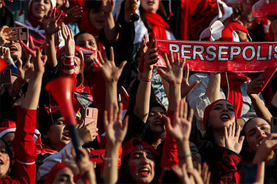 گریه مادر پرسپولیسی، هواداران این تیم را خشمگین کرد
