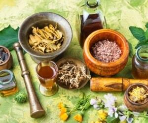 پادشاه گیاهان دارویی و خاصیت انواع گیاهان دارویی
