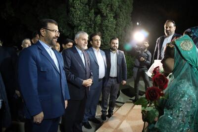 جهان در انتظار پیام صلح و انسانیت سعدی