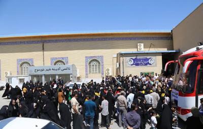 کاروان زیارتی «آدینه حسینی» وارد خورموج شد