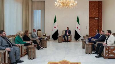 دیدار الجولانی با نماینده کنگره آمریکا در دمشق