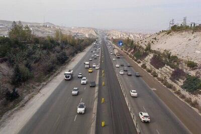 پیشرفت ۳۰ درصدی دوبانده سازی جاده طبس – اصفهان در خراسان جنوبی