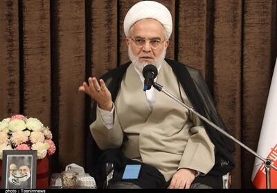 باید با هوشمندی در مقابل دشمن عمل کنیم - تسنیم