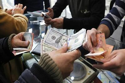 قیمت دلار ۱۵ درصد ریخت/ سکه ۱۲ میلیون تومان ارزان شد