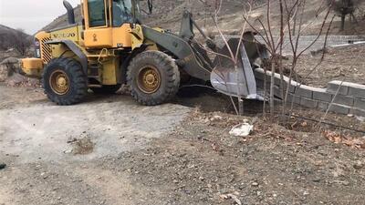 ۱۰ مورد ساخت‌وساز غیرمجاز در روستای کهریز کرمانشاه قلع و قمع شد