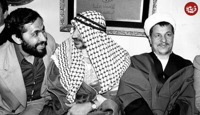 عکس/ قابی دیده نشده از هاشمی رفسنجانی ۴۵ سال پیش در کنار یاسر عرفات و محسن رفیق‌دوست | اقتصاد24