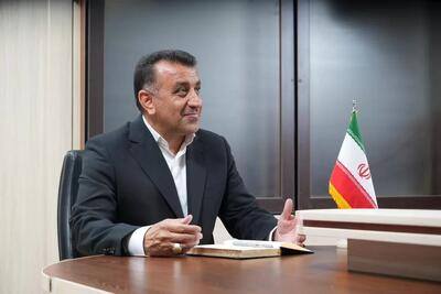 توسعه صادرات محصولات نفتی با سرمایه‌گذاری در بخش بالادستی محقق می‌شود